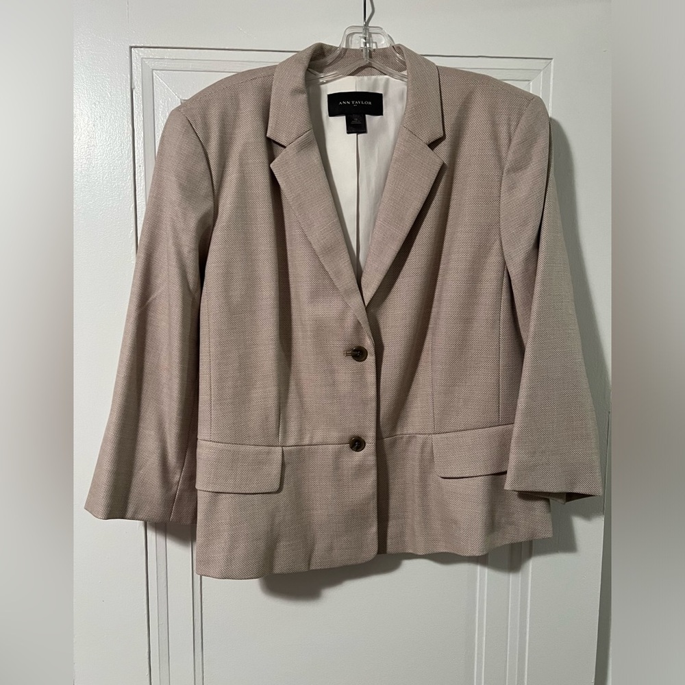 Ann Taylor summer suit. Tan. Beige. 18 jacket 16 pants.